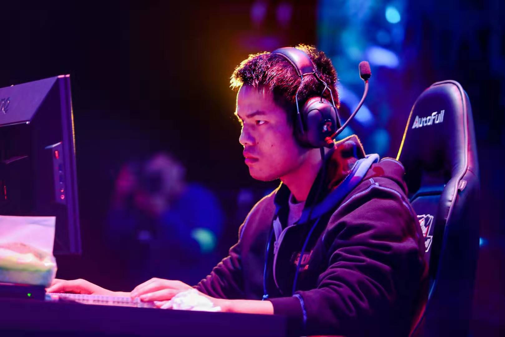 球队需要重 球队需要重